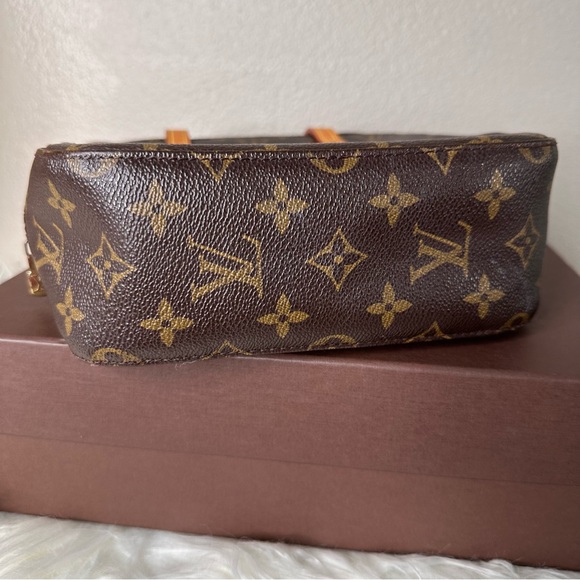 Louis Vuitton Spontini 2 Way Monogram Bag with LV Box - Picture 5 of 15